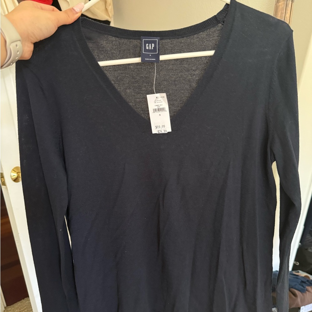 GAP Navy Blue V-Neck Pullover